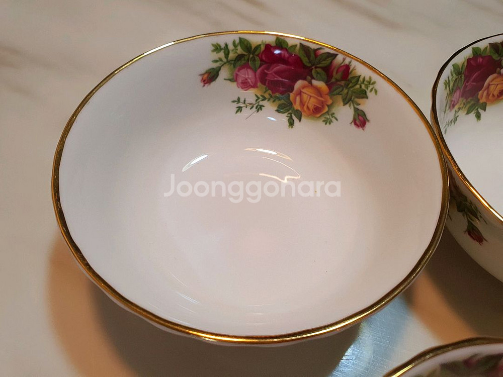 영국 로얄알버트 황실장미 밥공기4국그릇4 개당값--5