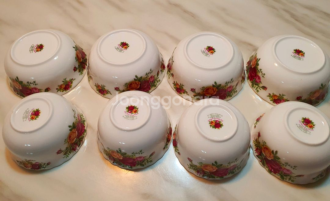 영국 로얄알버트 황실장미 밥공기4국그릇4 개당값--7