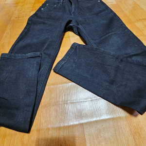 프라다 스판 블랙 청바지