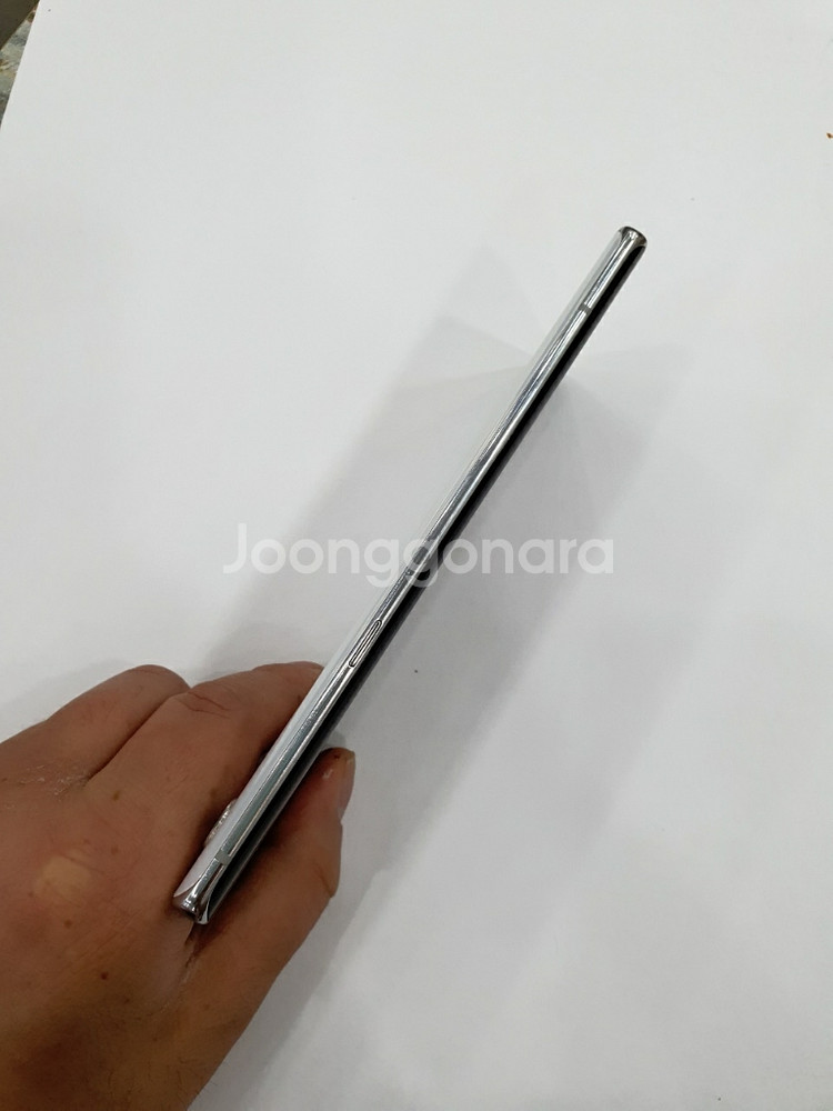 LG 벨벳 128GB 화이트 상태굿 정상단말기 입니다.--6