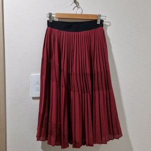 한섬 SJSJ 밴딩 플리츠 스커트 새상품