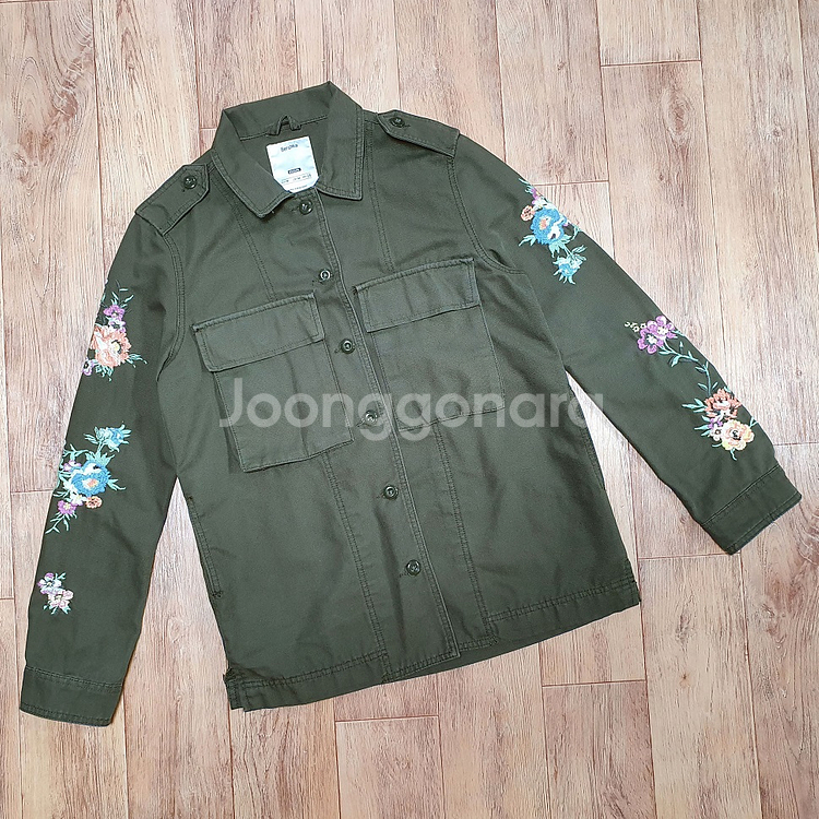 헬베티카 하트버튼 트위드자켓/버쉬카 자수 야상자켓--6