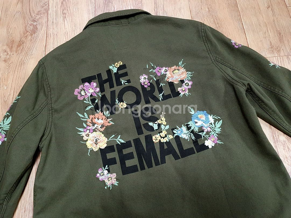 헬베티카 하트버튼 트위드자켓/버쉬카 자수 야상자켓--8