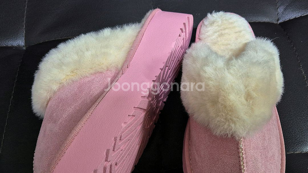 [새상품] 핑크 통굽 키높이 어그 슬리퍼(235)--4