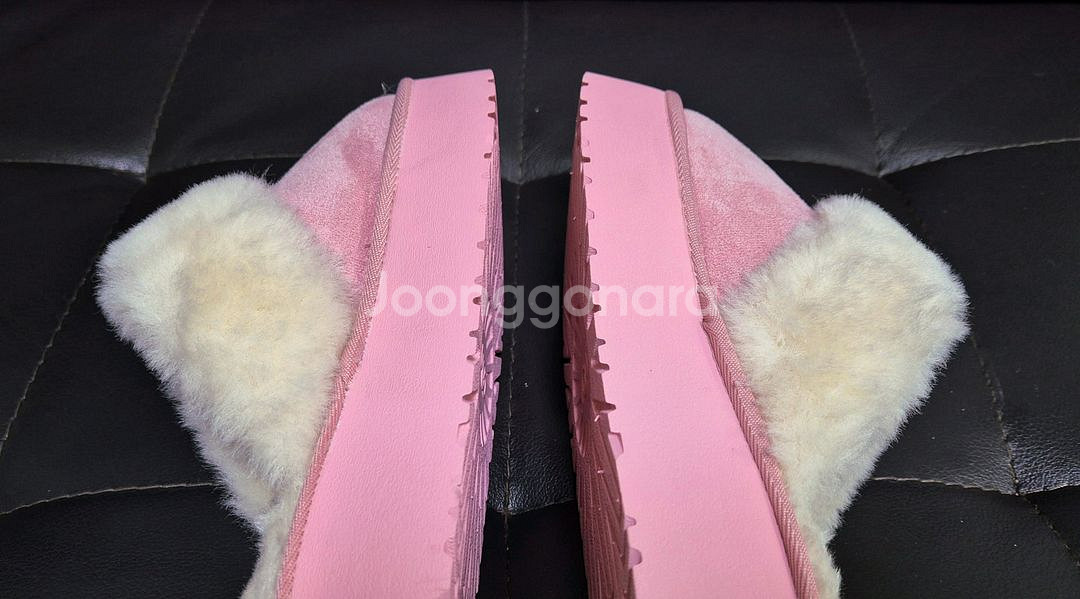 [새상품] 핑크 통굽 키높이 어그 슬리퍼(235)--8