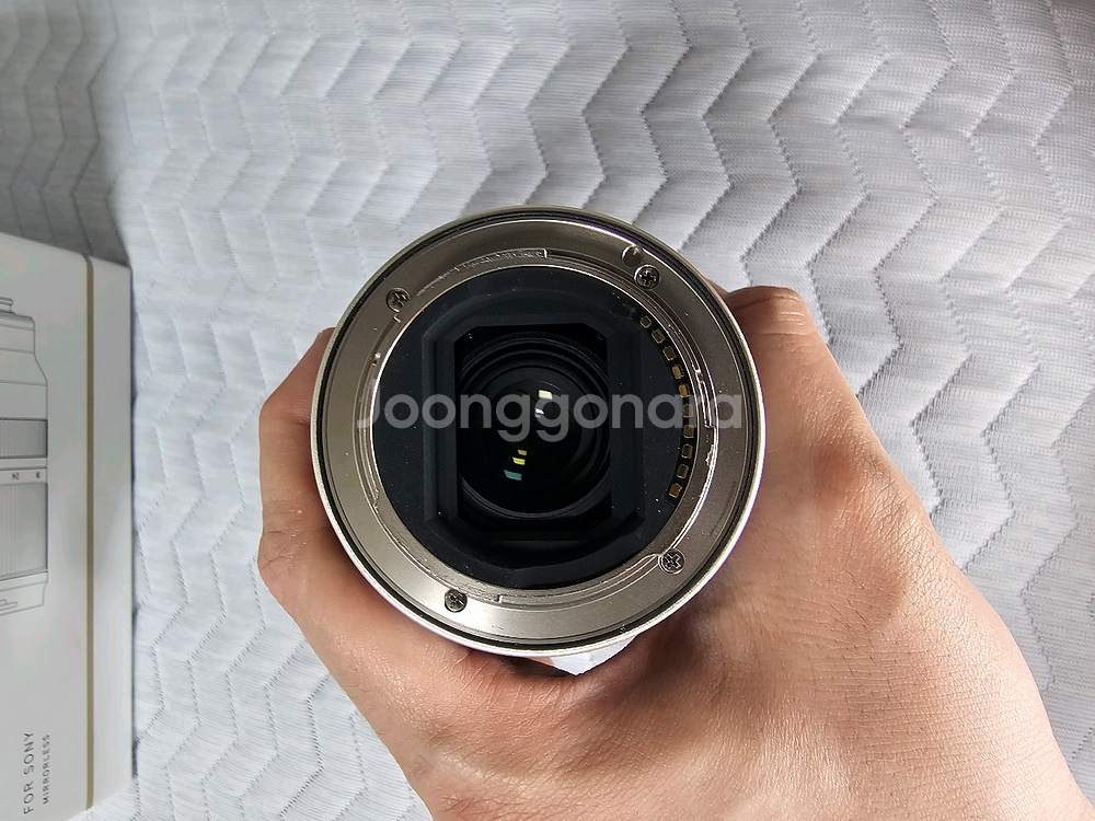 탐론 17-28mm F/2.8 A046 소니FE마운트--2