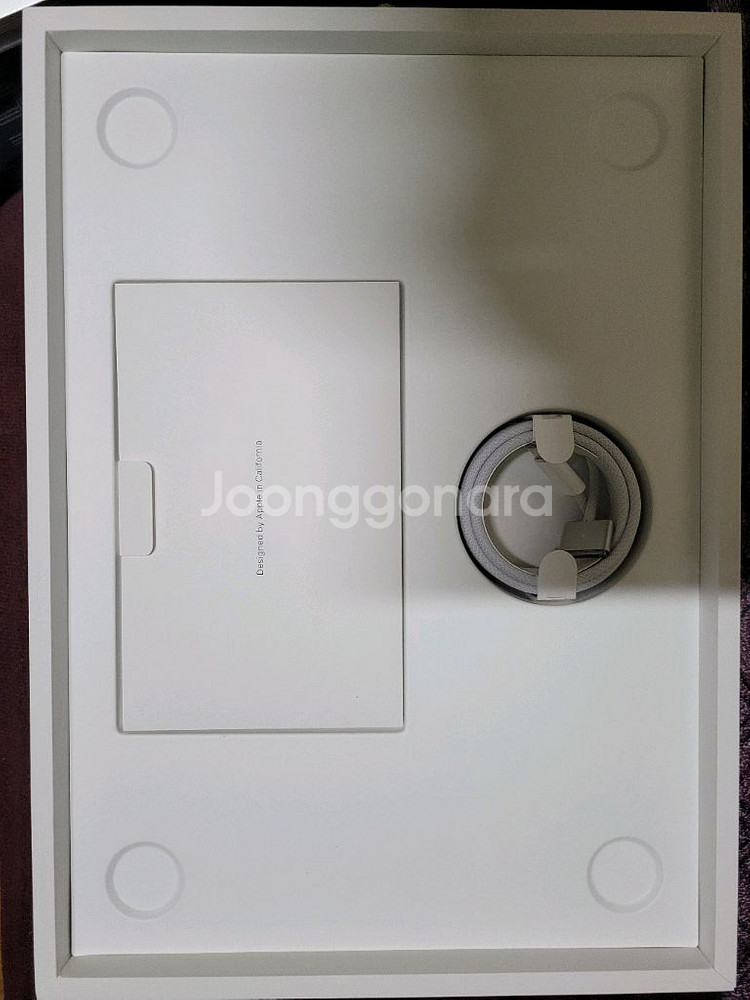 m4맥북에어13인치 256/16 실버 7월구입--5