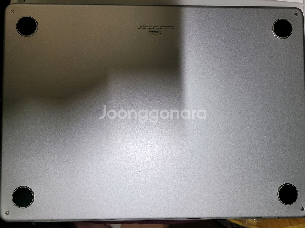 m4맥북에어13인치 256/16 실버 7월구입--3