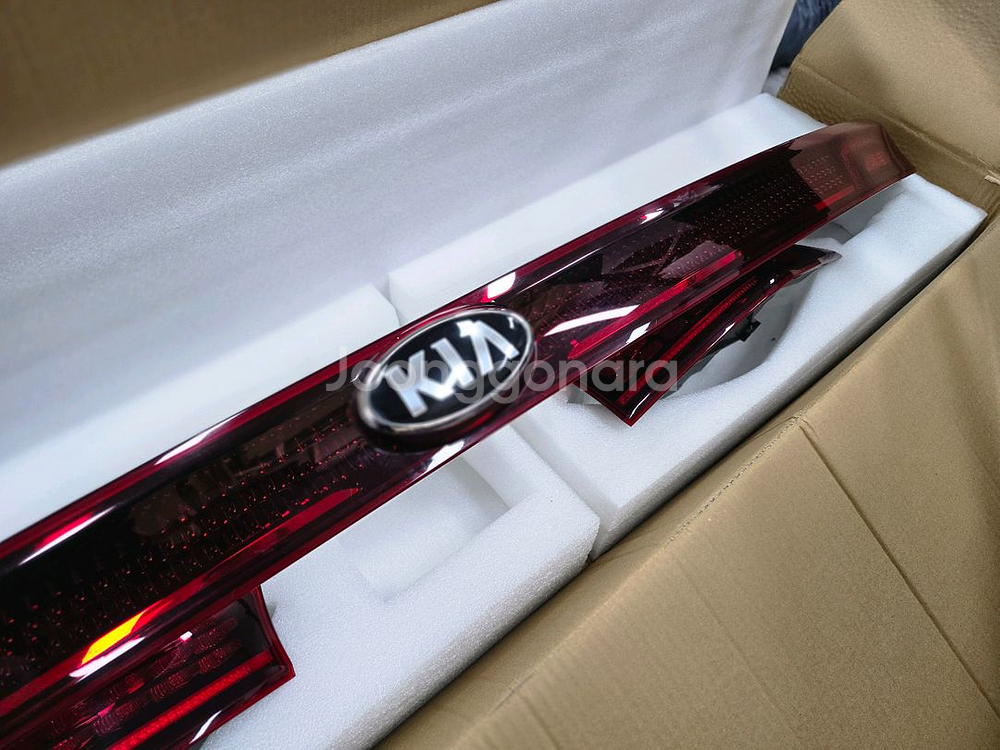 카니발 ka4 4세대 led 스타일옵션 정품 테일램프--1