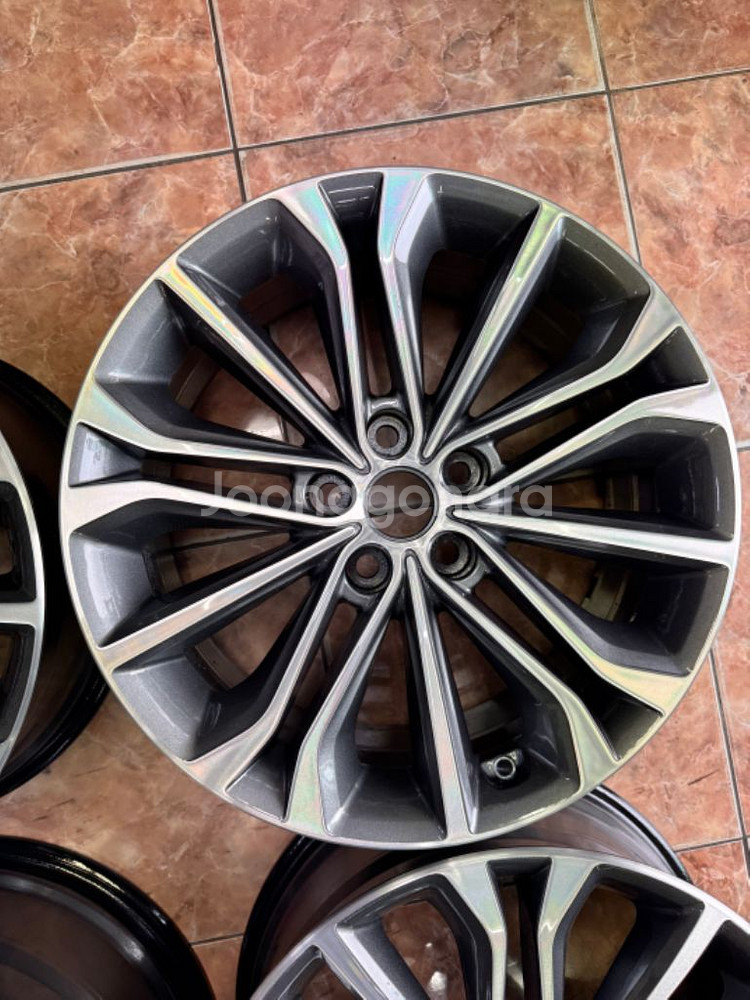 제네시스dh 18인치 순정 휠세트 팝니다--3