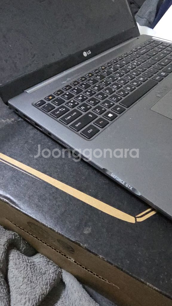 2019 LG 울트라 PC 17인치 노트북-부품용--11