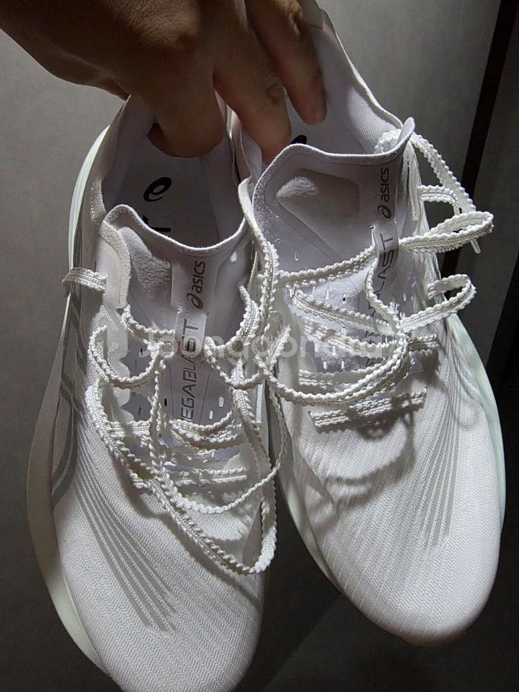 아식스 메가블라스트 화이트 흰색 250mm--1