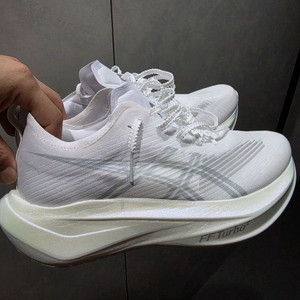 아식스 메가블라스트 화이트 흰색 250mm