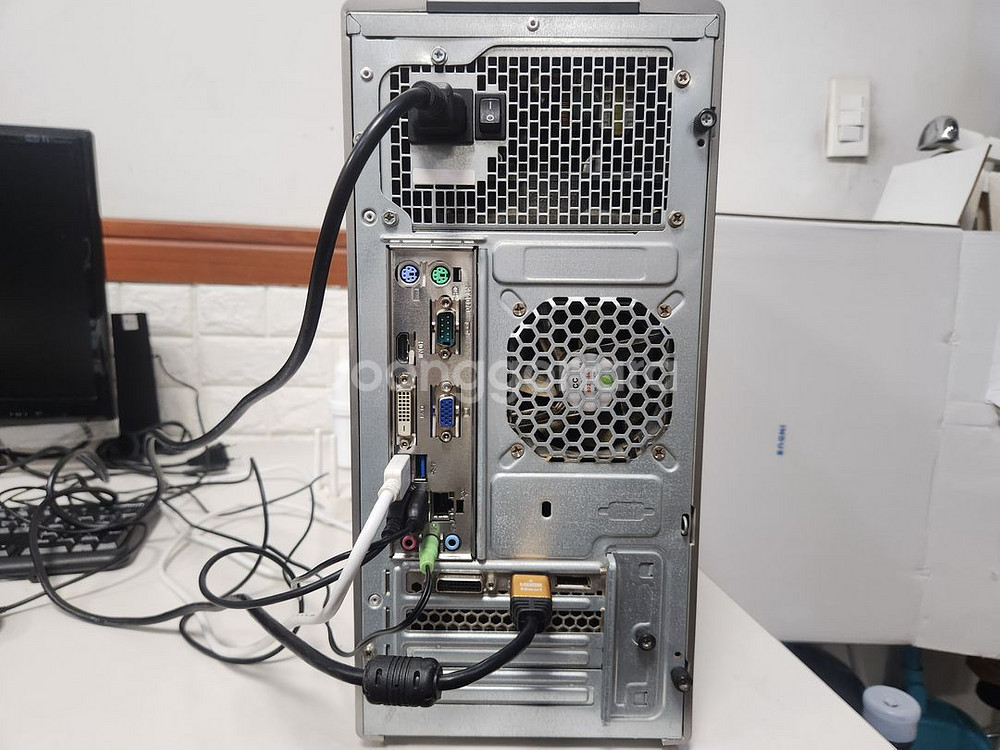 i5 8400, 1050ti 컴퓨터 본체 팝니다--2