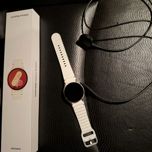 갤럭시워치7 40mm 팝니다!