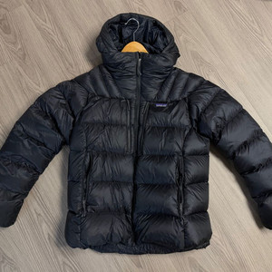 파타고니아 피츠로이 패딩 우먼 L 블랙