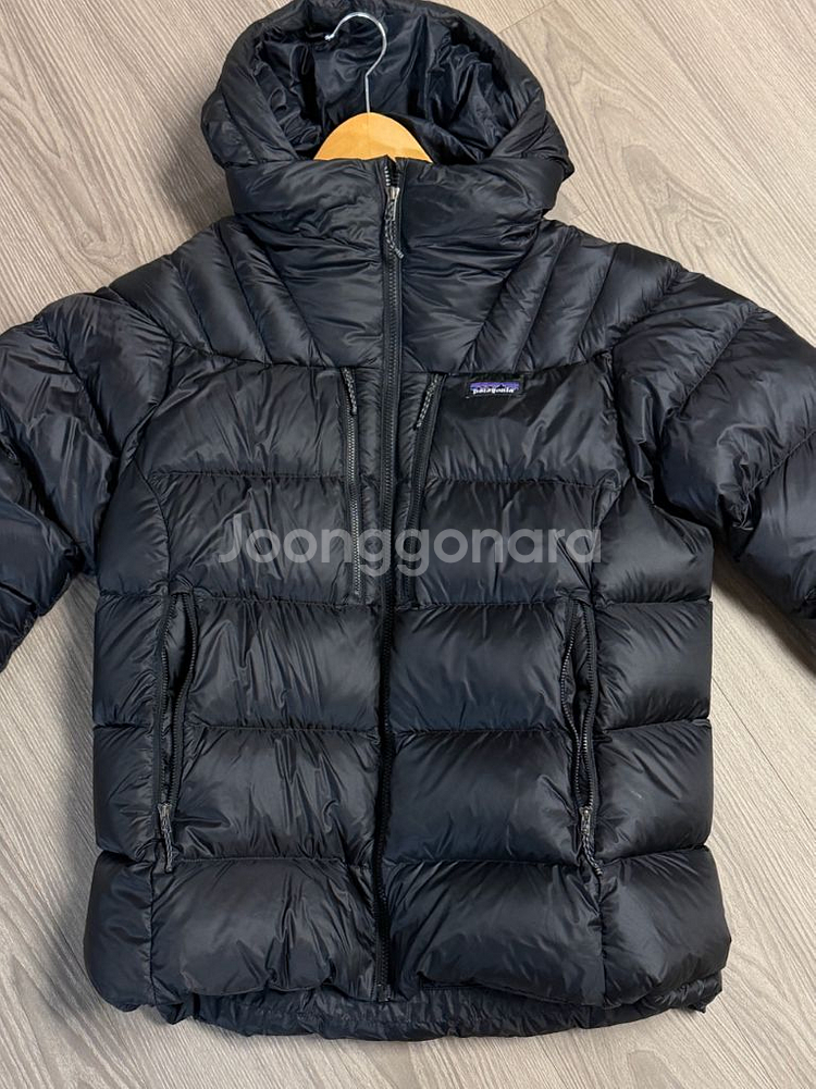 파타고니아 피츠로이 패딩 우먼 L 블랙--1