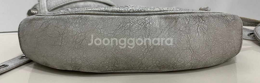 [XS]발렌시아가 르카골 숄더백 더티이펙트 화이트 가방--3