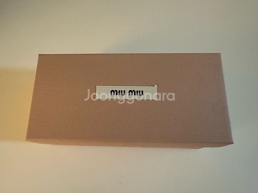 미우미우 리가드 블루렌즈 알터너티브핏 팝니다.--2