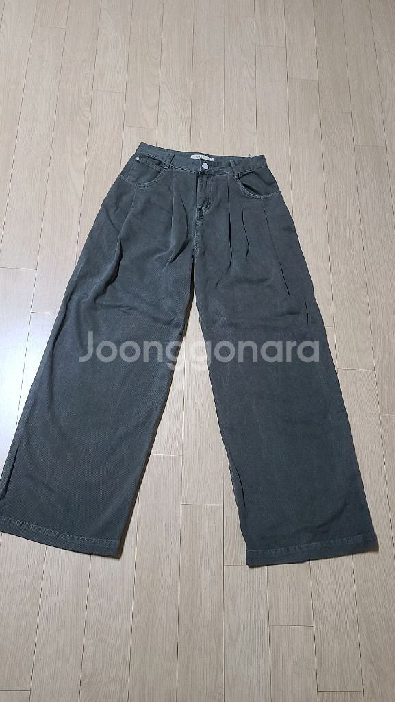 marfa 말파 핀턱 카키면바지 m사이즈--1