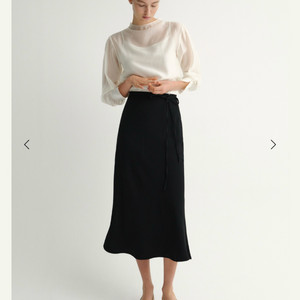 sie 시에 아넬리 시어 블라우스(아이보리)