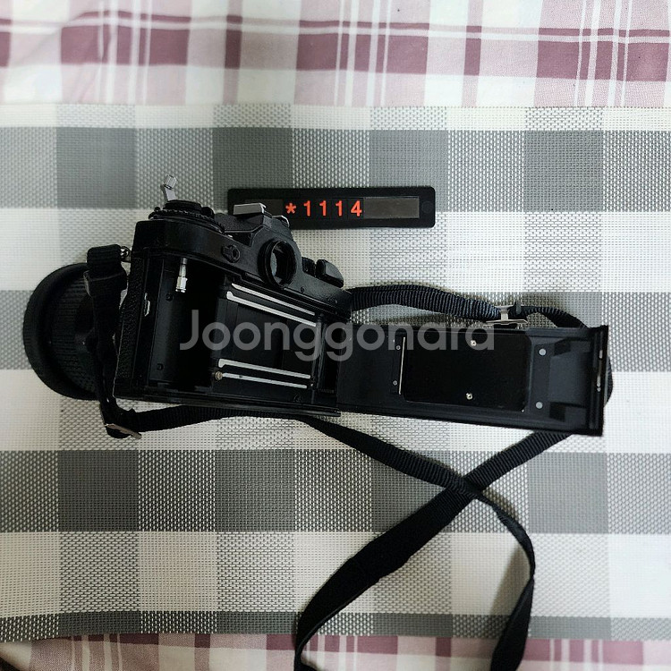 니콘 FE 35-70mm 줌렌즈 블랙바디 필름카메라--5