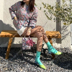 코스모폴리탄줄라이 예지스 LCVY 스프링업