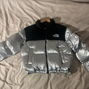 눕시 실버 패딩