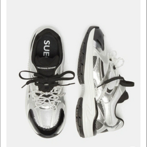 새상품 슈콤마보니 운동화 딜라이트