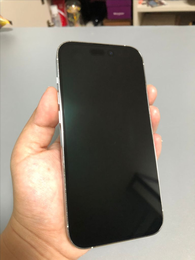 아이폰14프로실버512 이미지