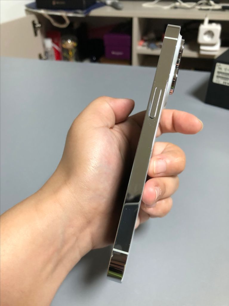 아이폰14프로실버512 이미지