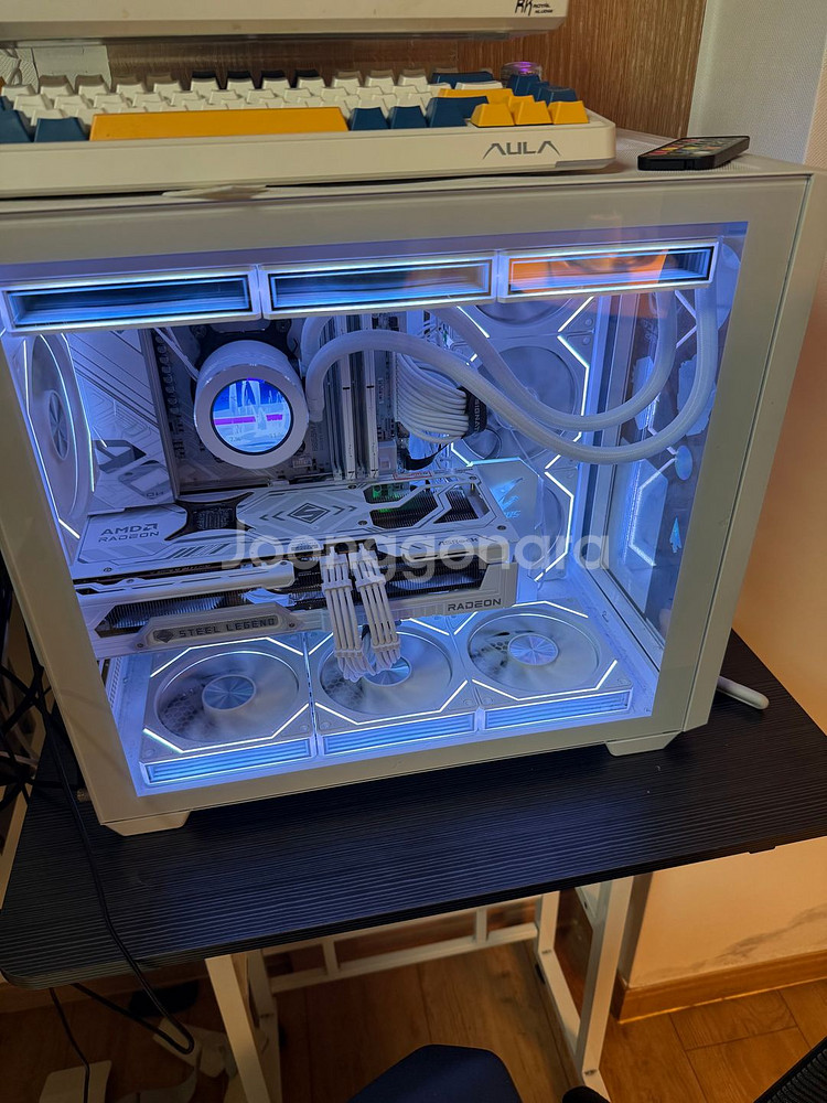 9800X3D , RX9070XT 컴퓨터 본체--1