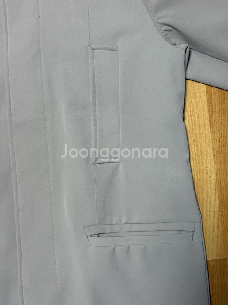 리버클래시 발마칸 변형 후드탈부착오버핏 야상코트 팝니다--6