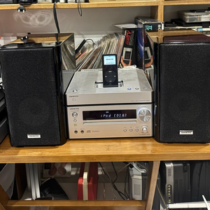 고급형 온쿄 아이팟 CD 오디오 세트 판매합니다