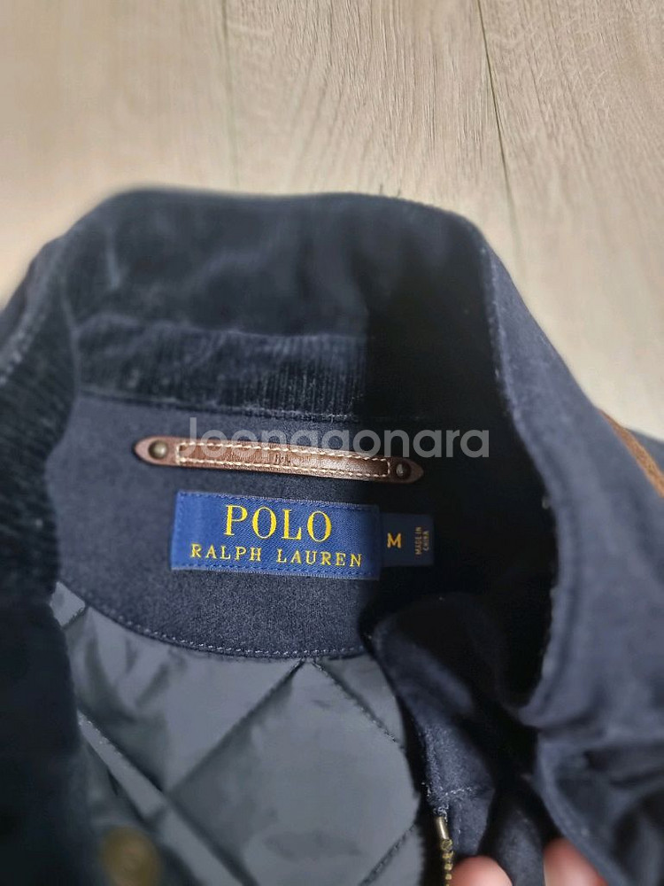 폴로 네이비 울 퀼팅조끼 m(100)팝니다.--1
