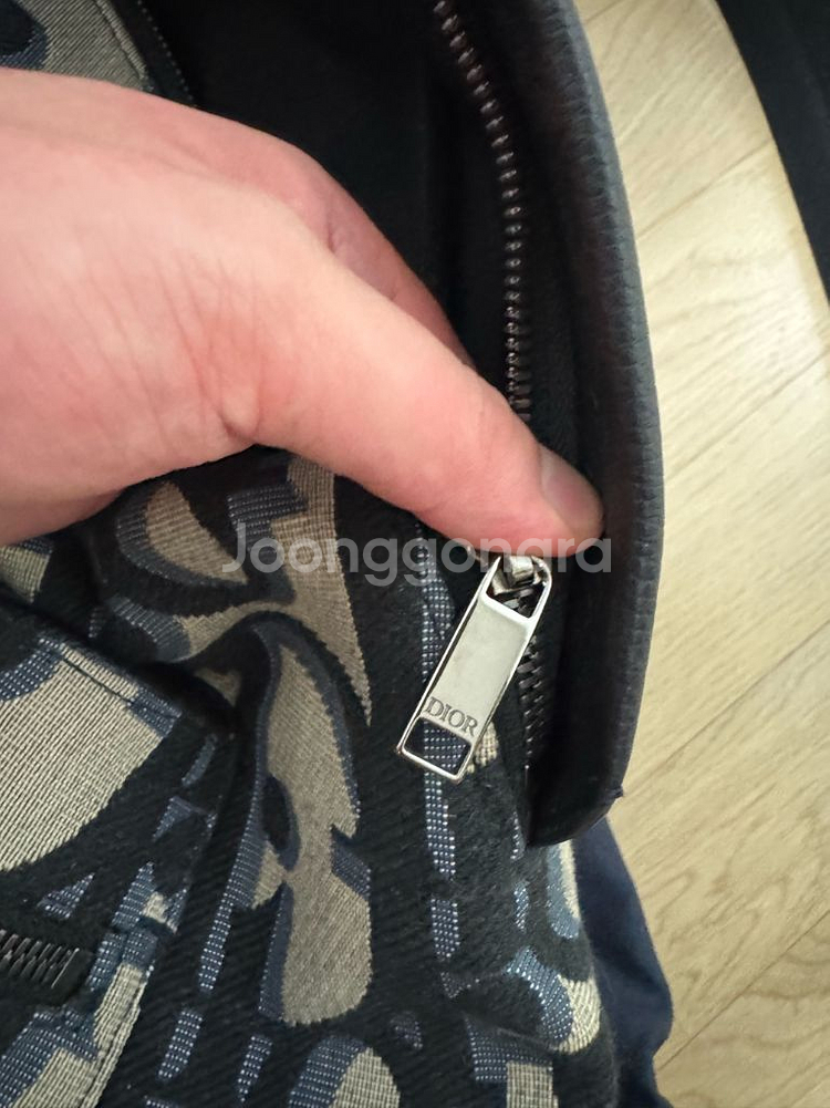 디올 맥시 오블리크 자카드 라이더 백팩 베이지 블랙--4