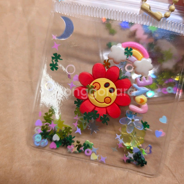 행운 지퍼백 스마일꽃 키링 3개.--2