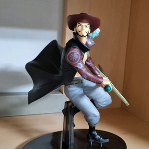 원피스 미호크 피규어