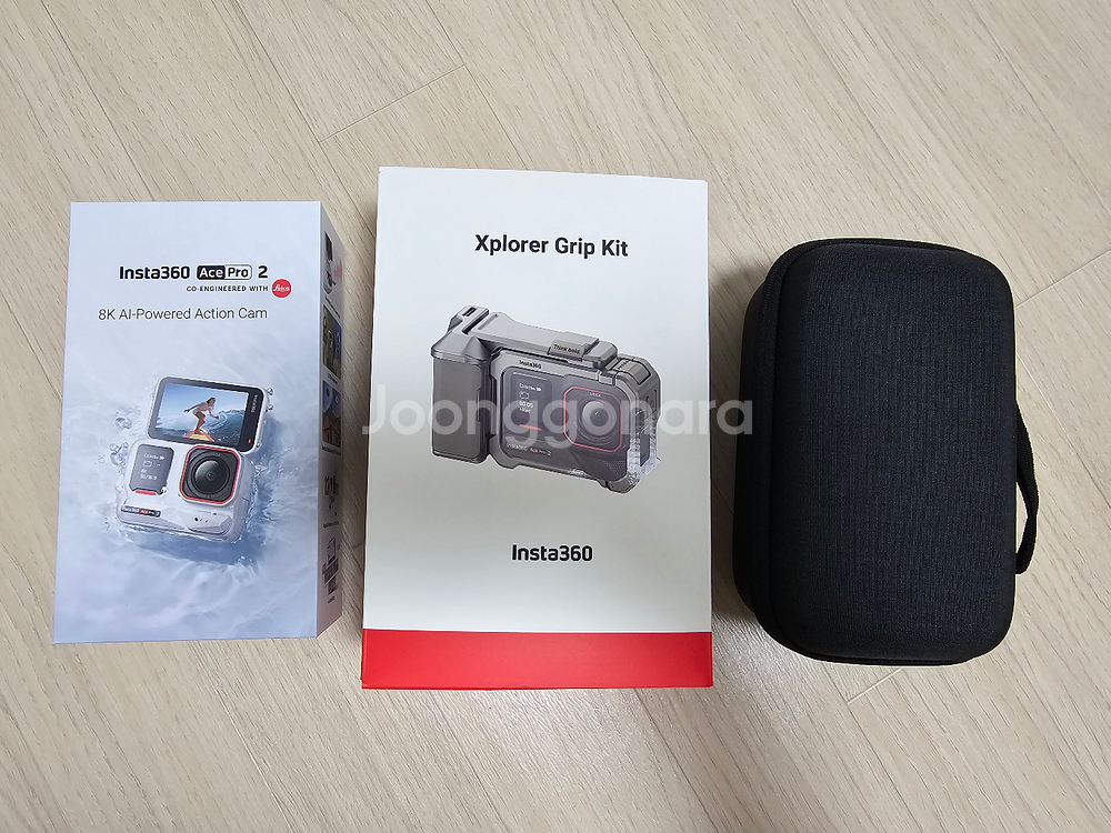 인스타360 에이스프로2 스냅샷 키트 (화이트)--0