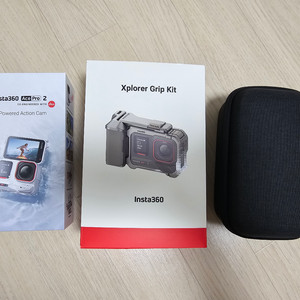 인스타360 에이스프로2 스냅샷 키트 (화이트)