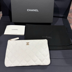 샤넬/화이트캐비어스몰파우치골드(내장칩)/S