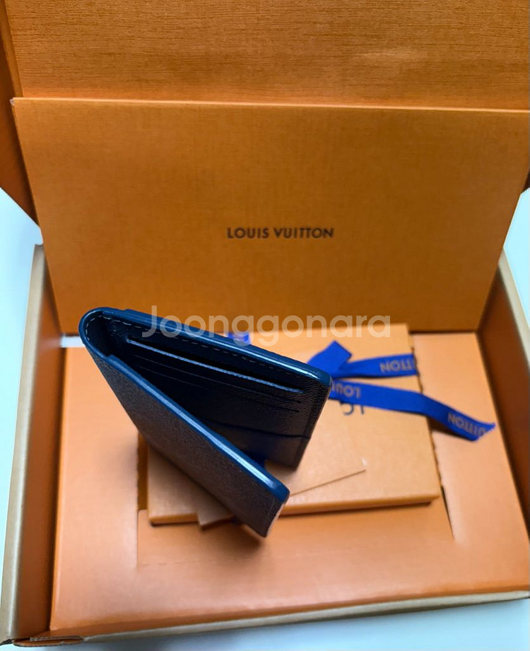 정품)루이비통 지갑 포켓 오거나이저 M11548 새상품--2