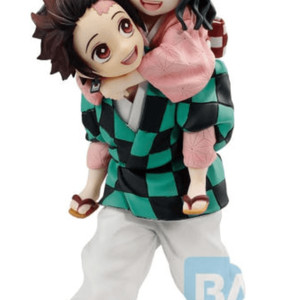 귀멸의 칼날 탄지로 네즈코 a상 판매합니다