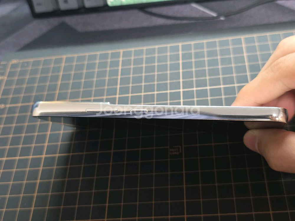갤럭시 S22 화이트 256GB--2