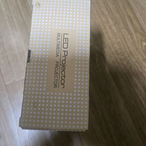 미니 빔프로젝터, 스피커 판매합니다(스크린포함)