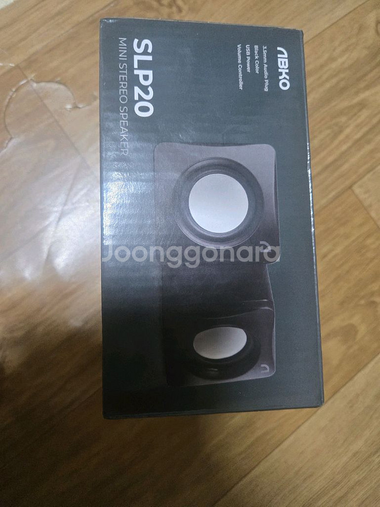 미니 빔프로젝터, 스피커 판매합니다(스크린포함)--8