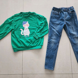 140사이즈 티파니ㆍ폴햄키즈여아초겨울상하 1셋트팔아요