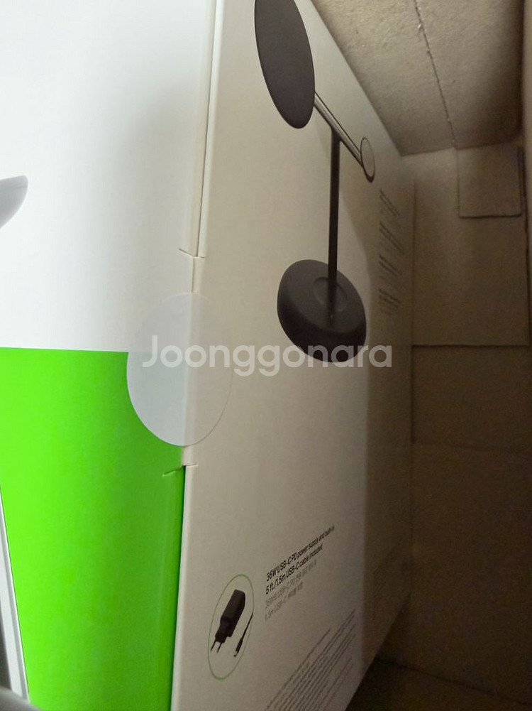 벨킨 3 in 1 qi2충전 스탠드 미개봉팝니다--1