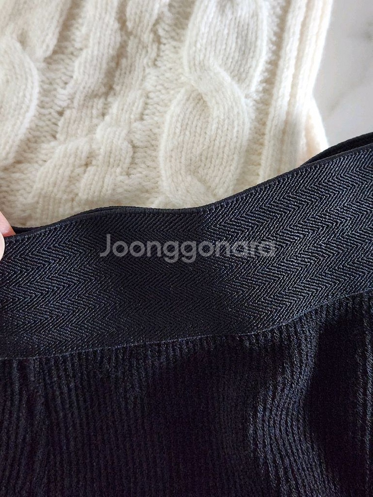 (새상품) system 시스템 언발란스 니트 스커트--4