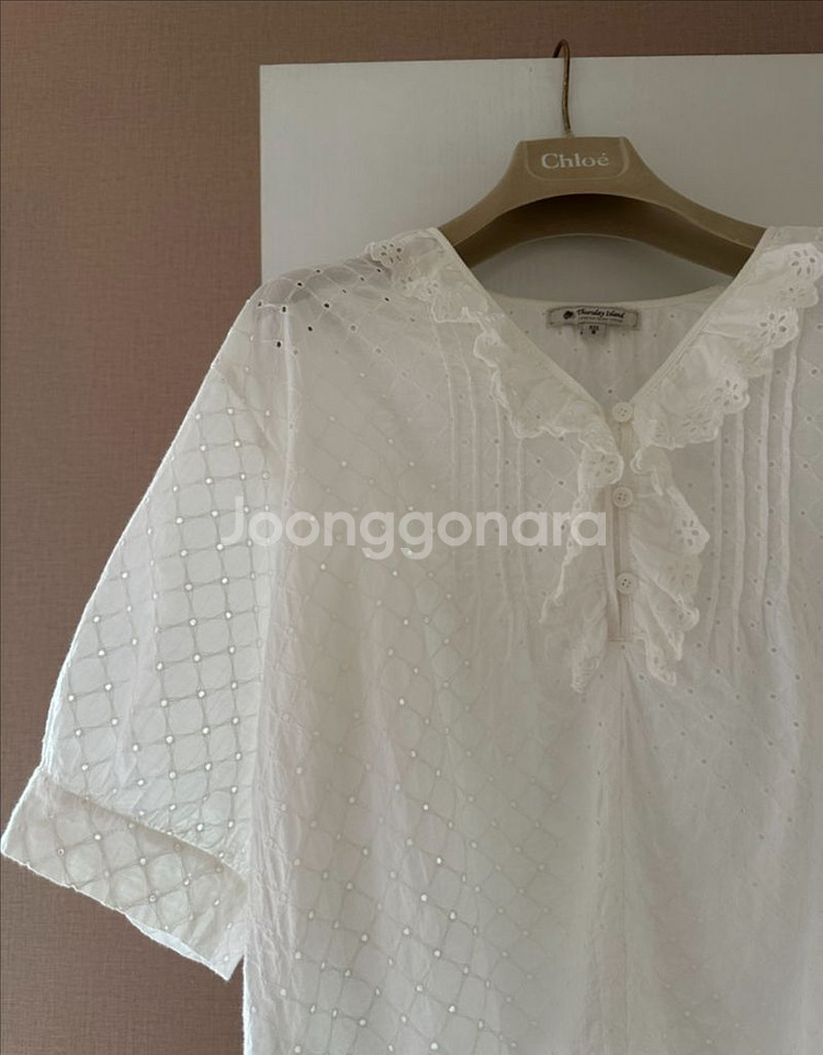 썰스데이 아일랜드 아일렛 코튼 펀칭 블라우스 + 자라--3